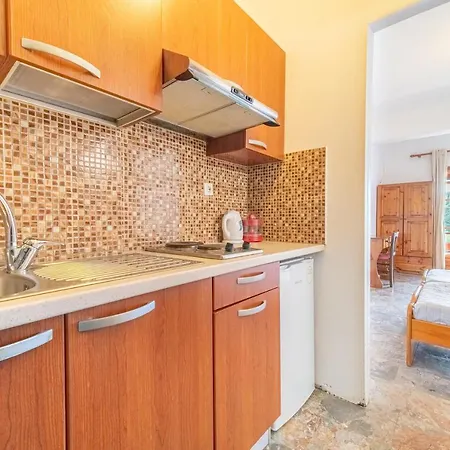 Arianna Ground Floor 8 Apartman Paleokasztríca