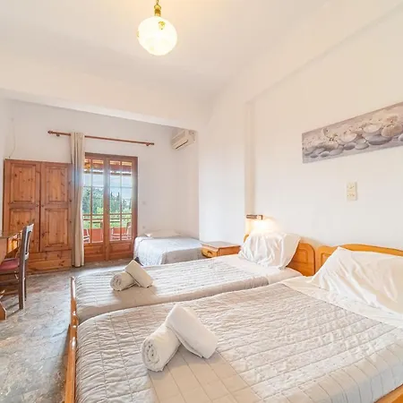 Arianna Ground Floor 8 Apartman *